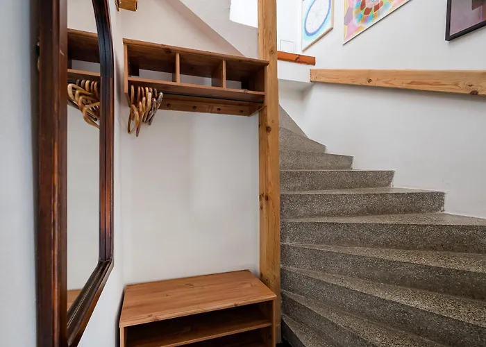 Διαμέρισμα Marymont With Mezzanine By Bookinghost *