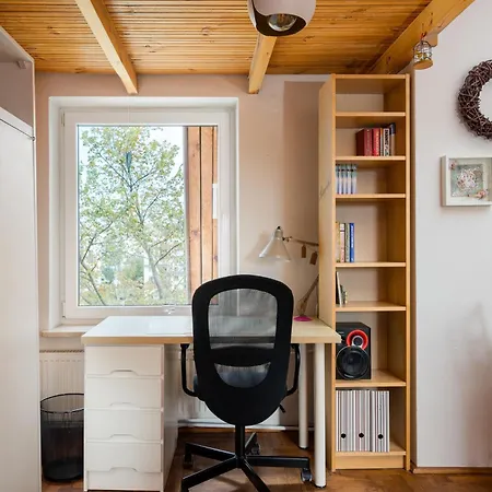 Marymont With Mezzanine By Bookinghost Lägenhet *